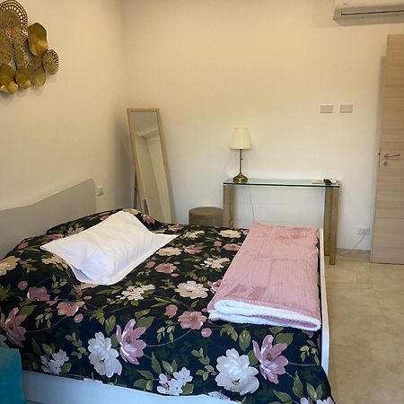 Hotel La Ginestra à Giardini-Naxos Extérieur photo