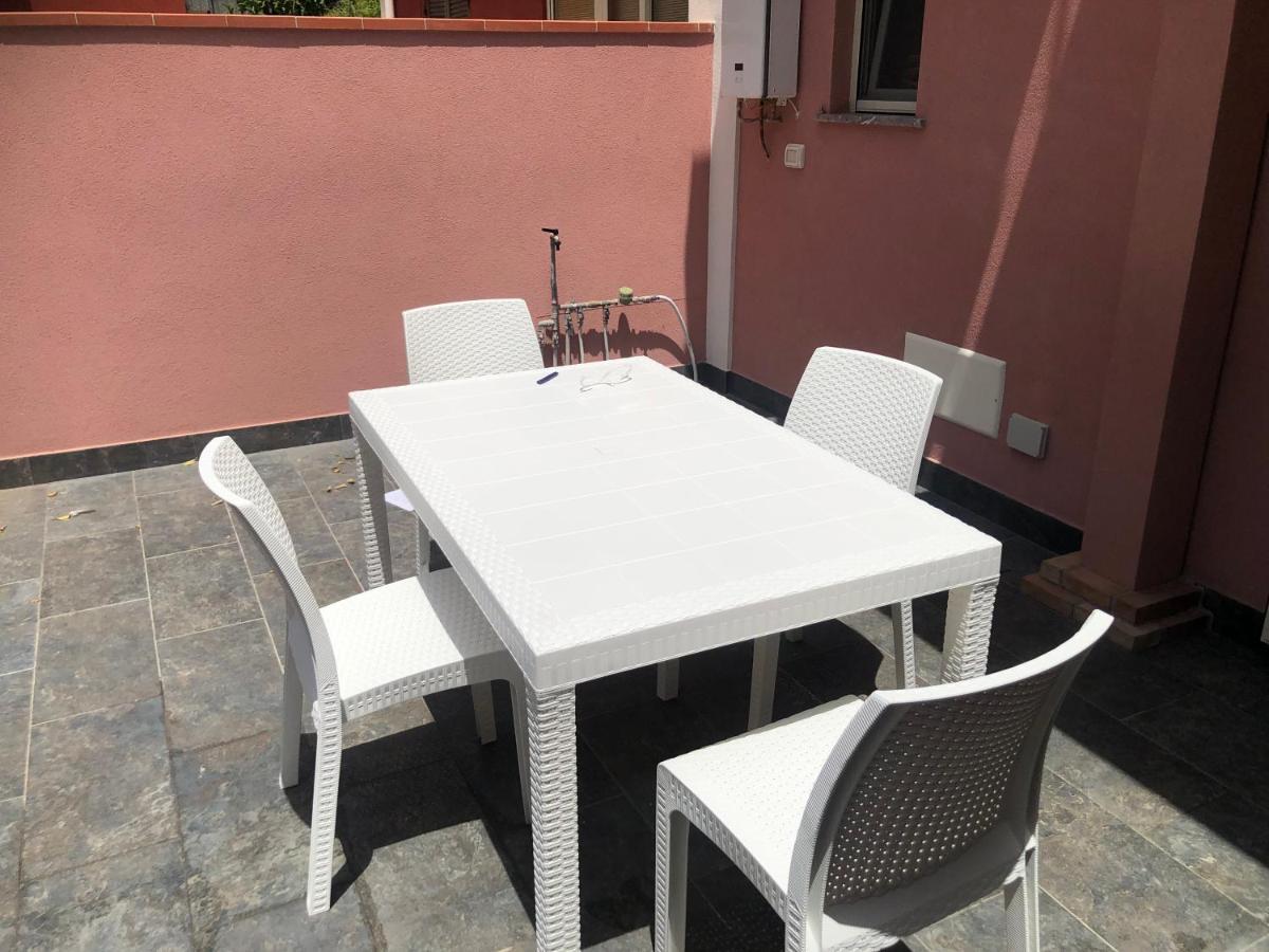 Hotel La Ginestra à Giardini-Naxos Extérieur photo