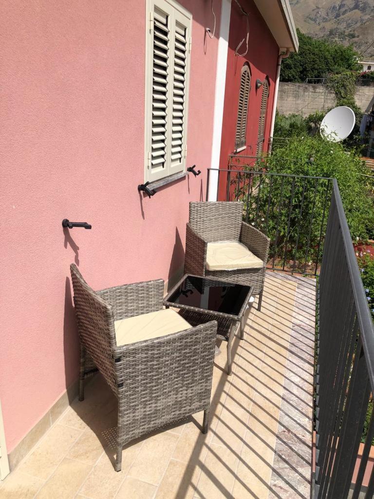 Hotel La Ginestra à Giardini-Naxos Extérieur photo