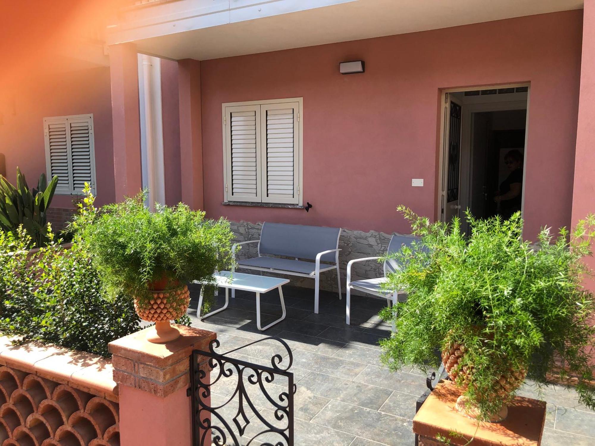 Hotel La Ginestra à Giardini-Naxos Extérieur photo